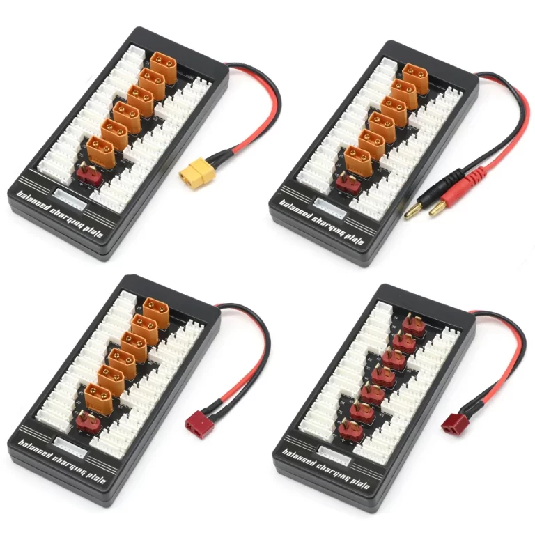 Champ électrique de plaques conductrices parallèles dans Physics | Core